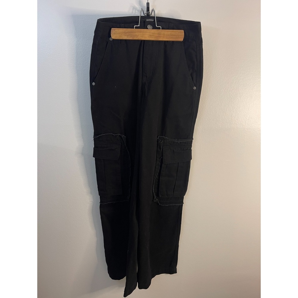 Forever 21 Womens Black Wide Leg Cargo Pants Raw Edge Trim XS NEW